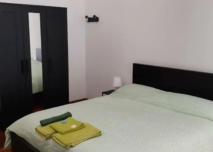 Konukevi A Casa Di Robi